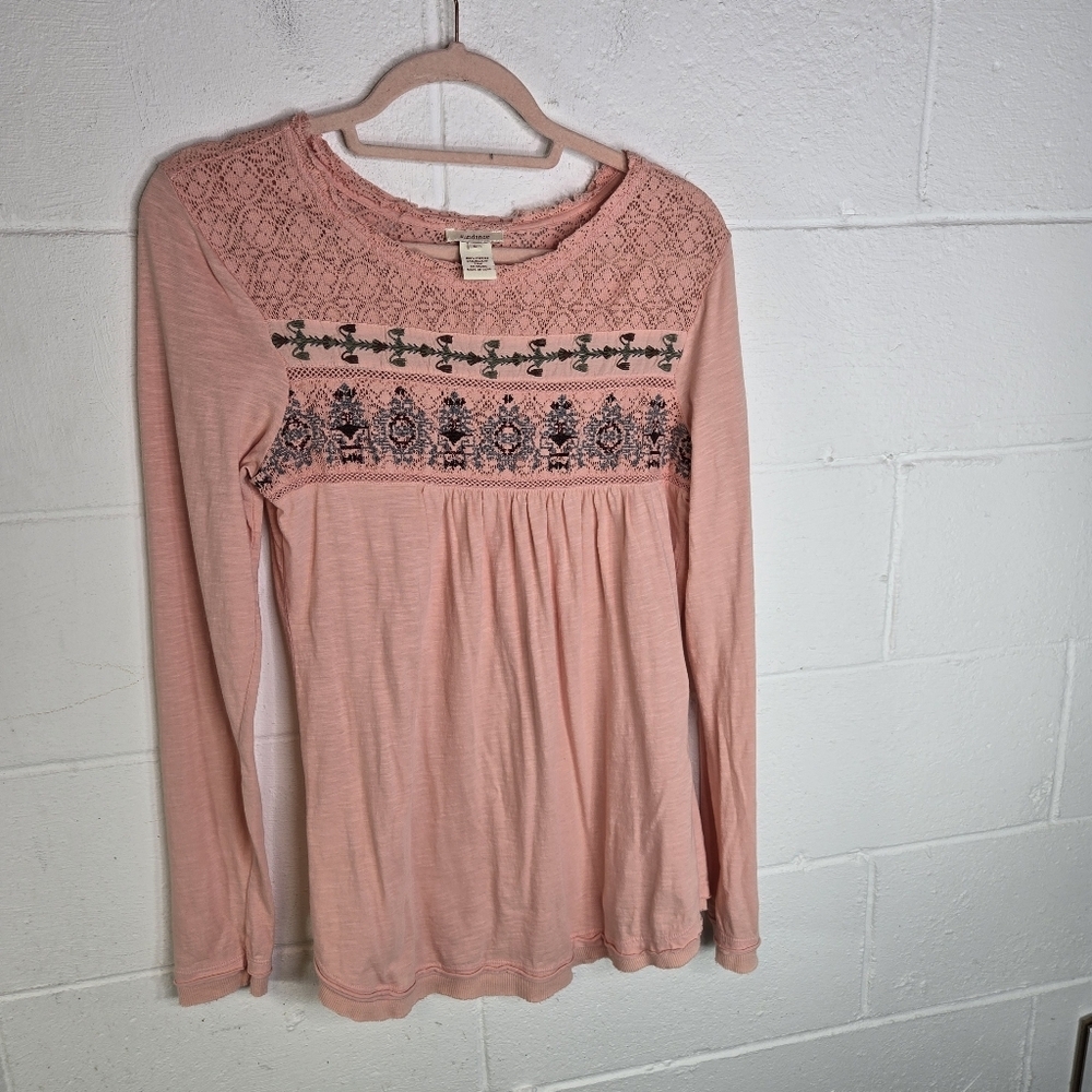 Sundance Creating Memories Embroidered Boho Top - image 8